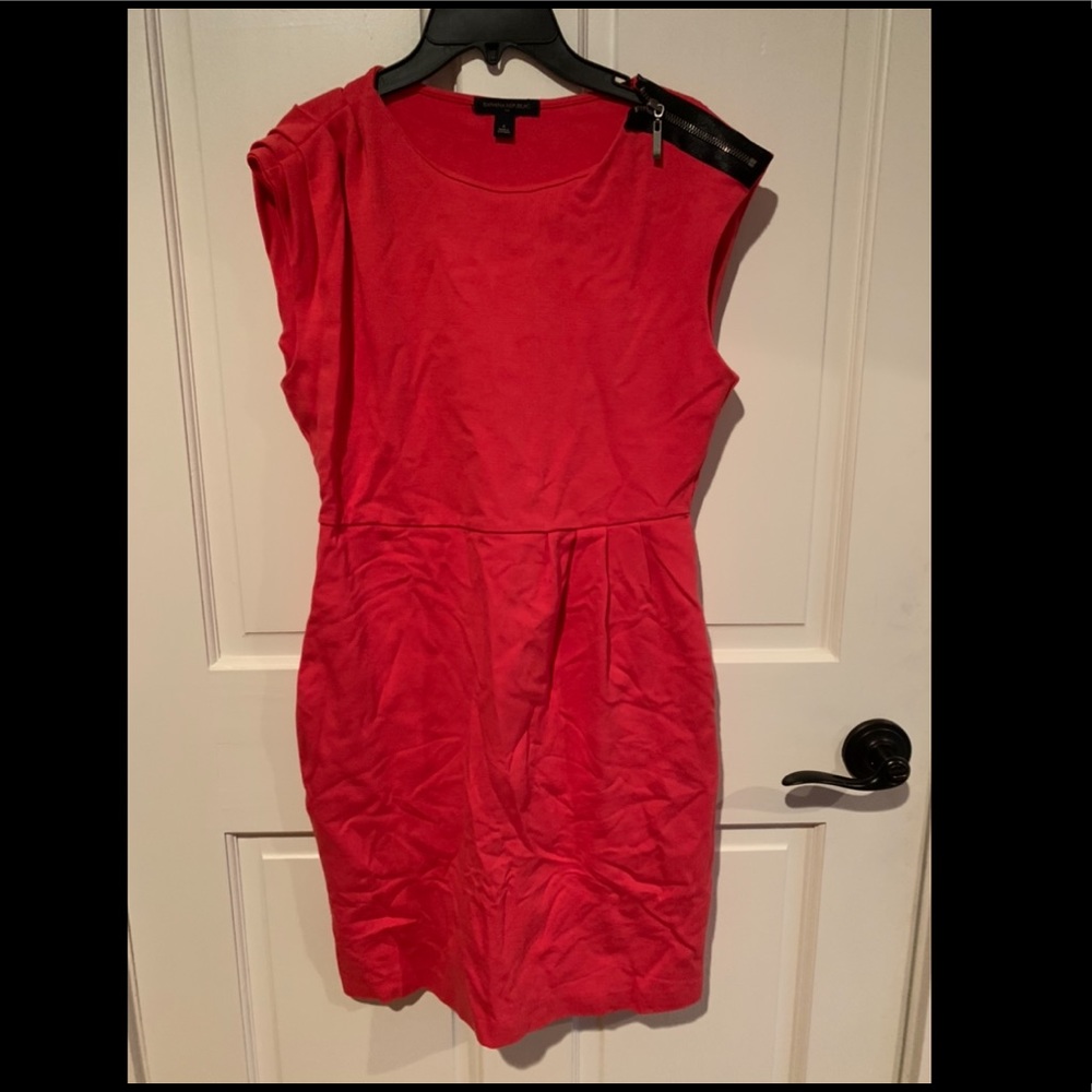 Banana Reunlic Dress w/ Shoulder Zipper